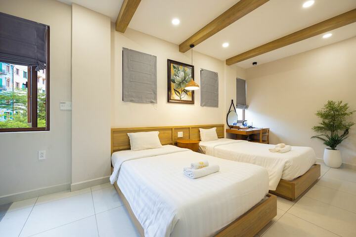 Room 13 of 91
