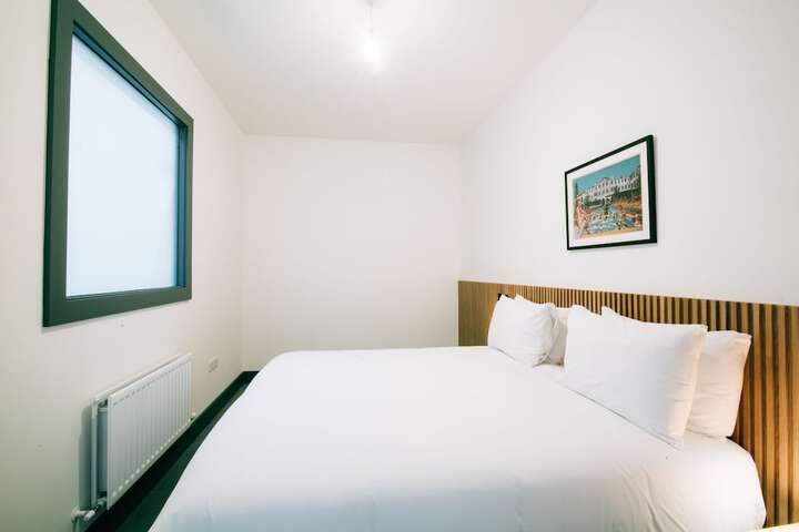 Room 5 of 54