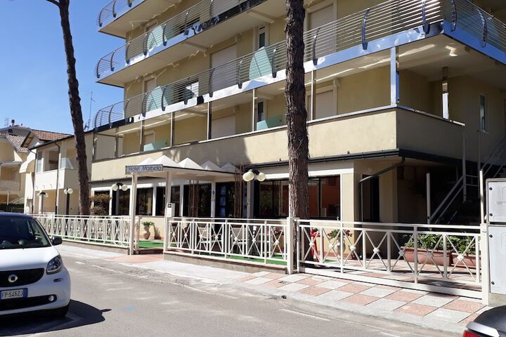 Hotel 59 of 61