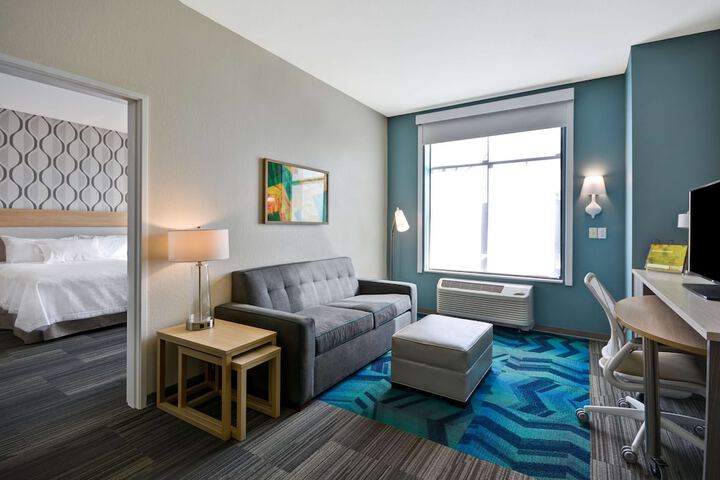 Room 4 of 41