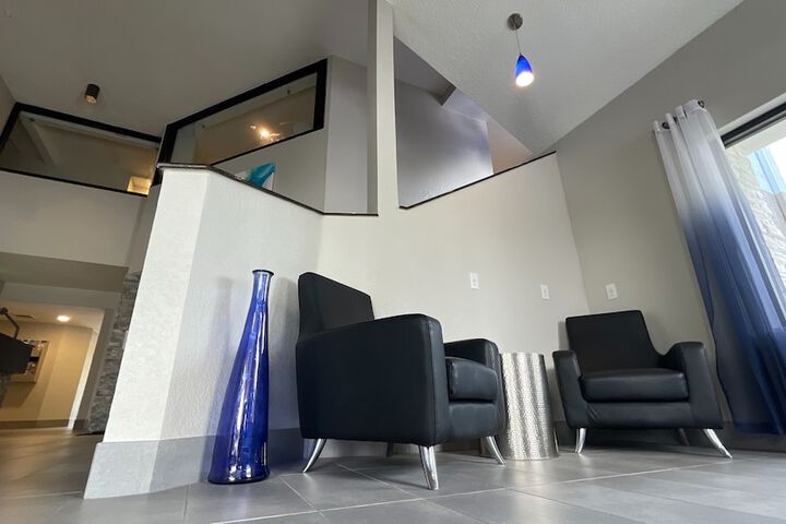 Concierge desk