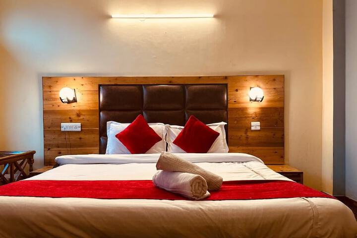 Room 20 of 27