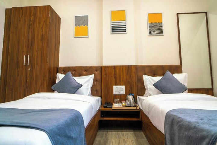 Room 36 of 75