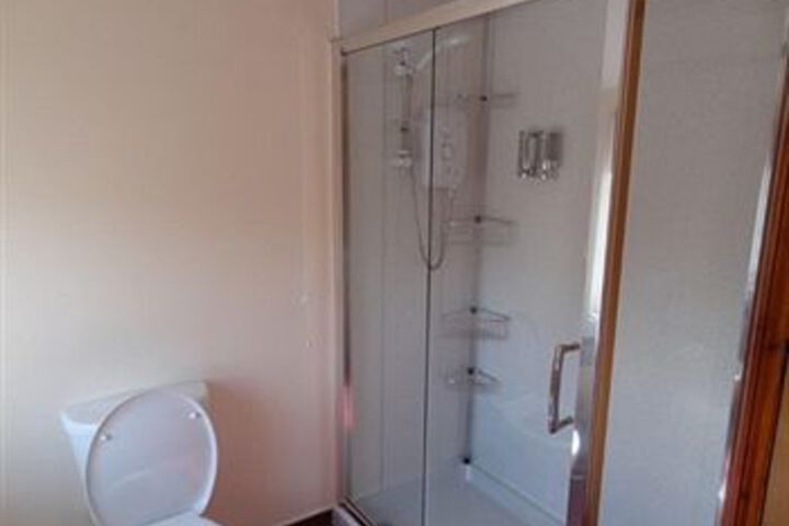 Room 2 of 9