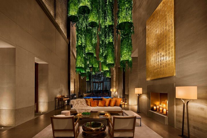 Guest Lobby