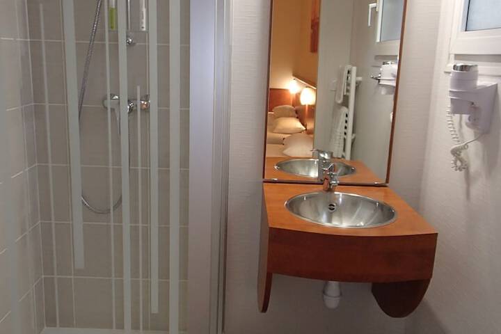 Clean Restrooms