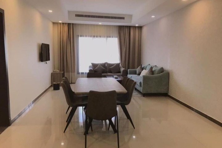 Room 19 of 34