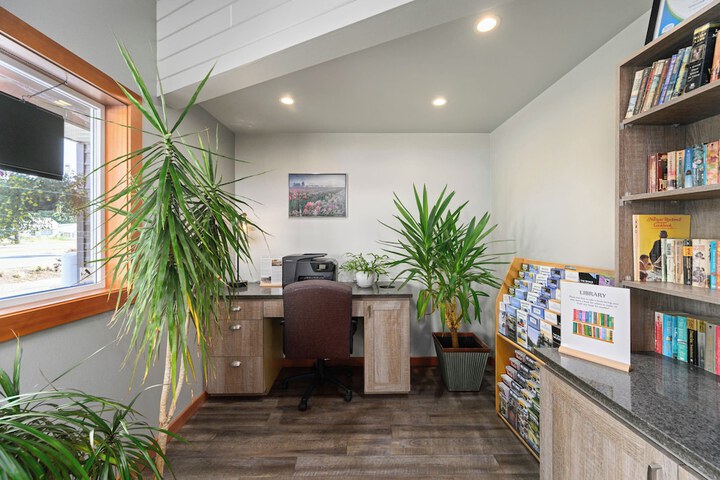 Hotel Interior 5 of 145