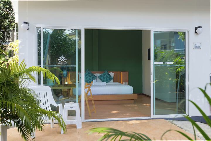Terrace/Patio 40 of 100