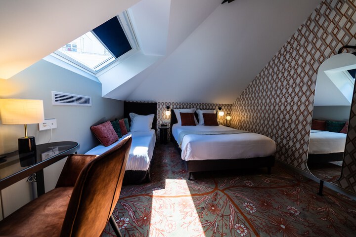 Room 22 of 58