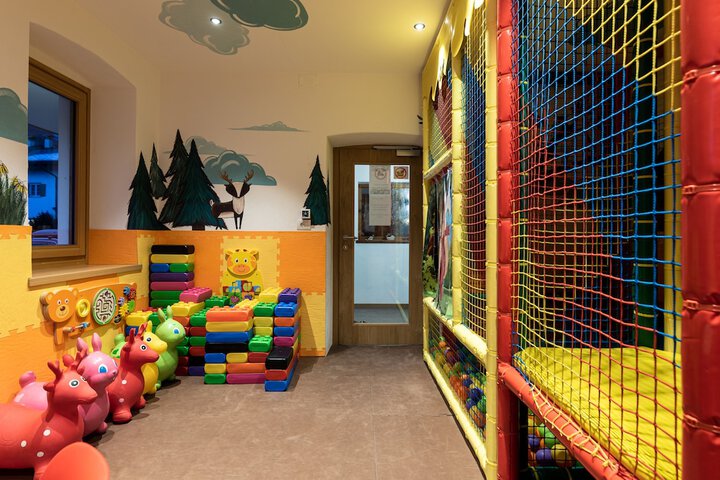Childrens Activities 94 of 129