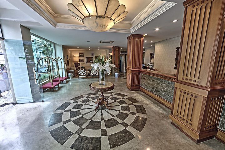 Hotel Interior 4 of 85