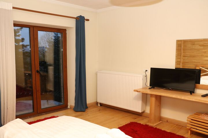 Room 34 of 35