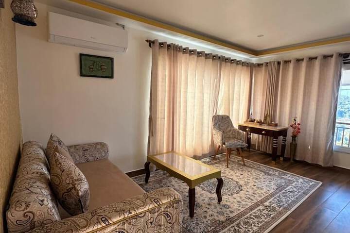 Room 9 of 26