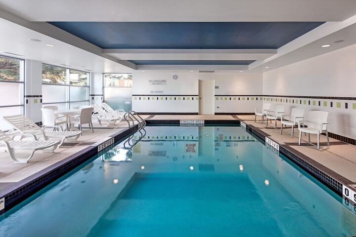Pools & Facilities