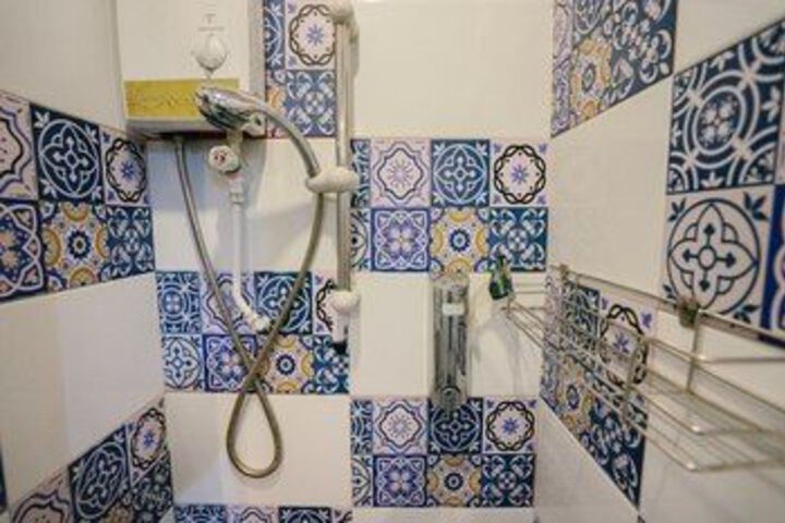Room 4 of 88