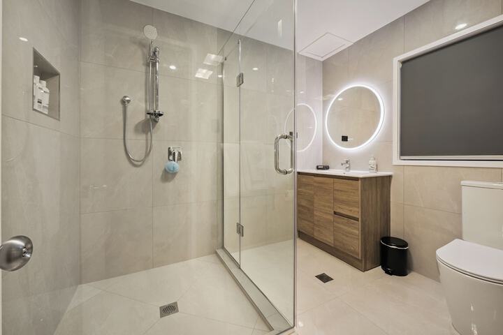 Room 19 of 27