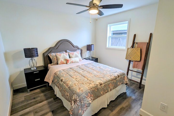 Room 2 of 16