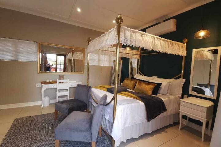 Room 24 of 56