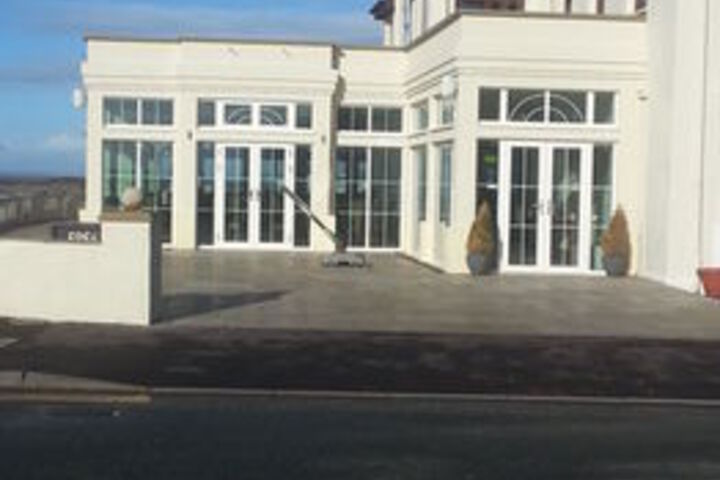 Hotel 5 of 35