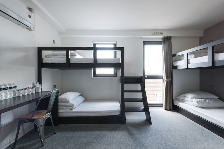Room 22 of 44