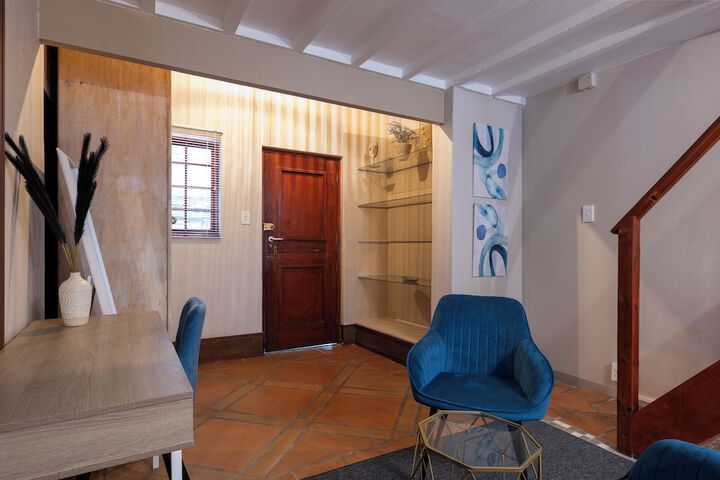 Room 16 of 82