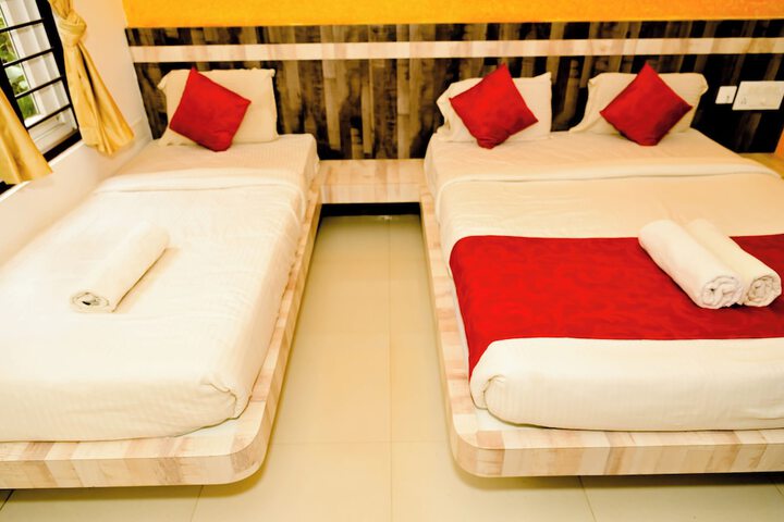 Room 44 of 82