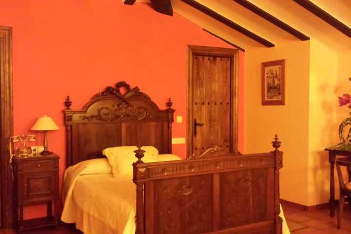 Room 16 of 63