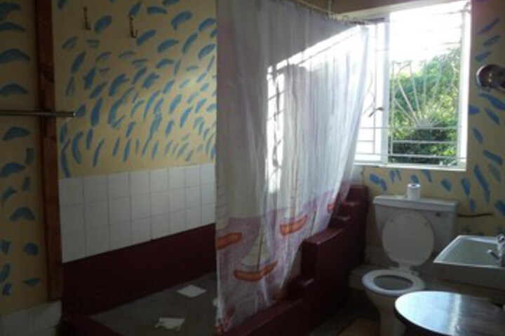 Room 7 of 56