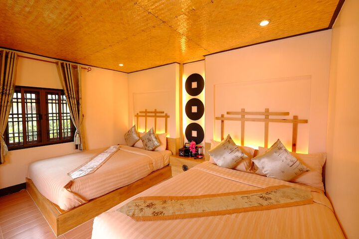 Room 9 of 65