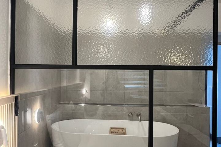 Room 45 of 111