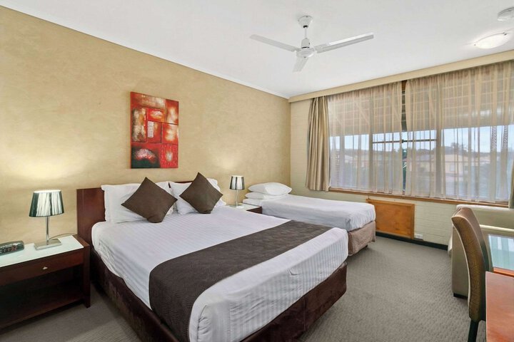 Room 45 of 65
