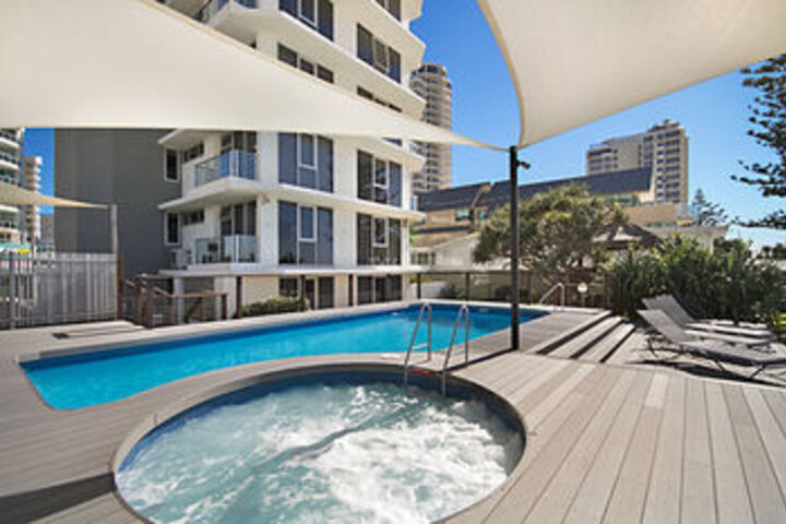 Pool 40 of 47