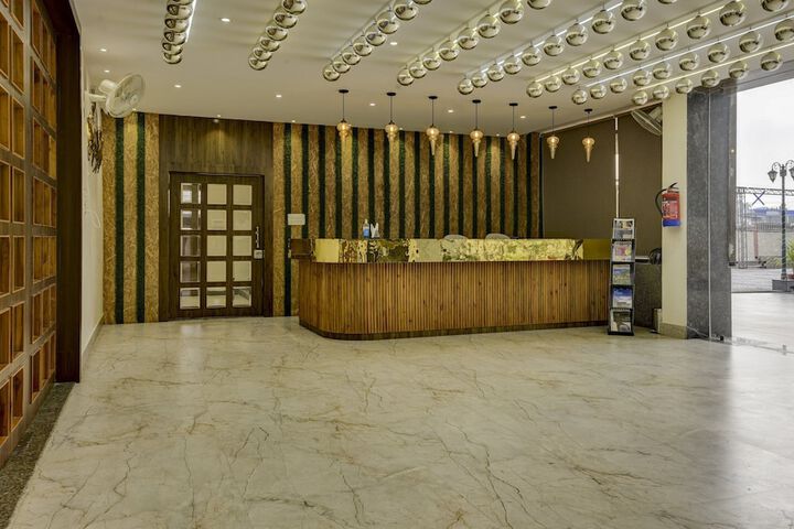 Hotel Interior 4 of 53