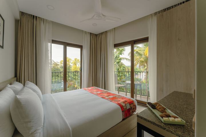 Room 8 of 20