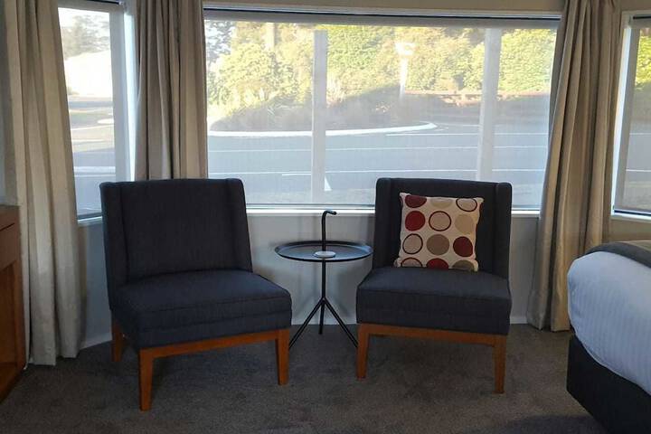 Room 2 of 12