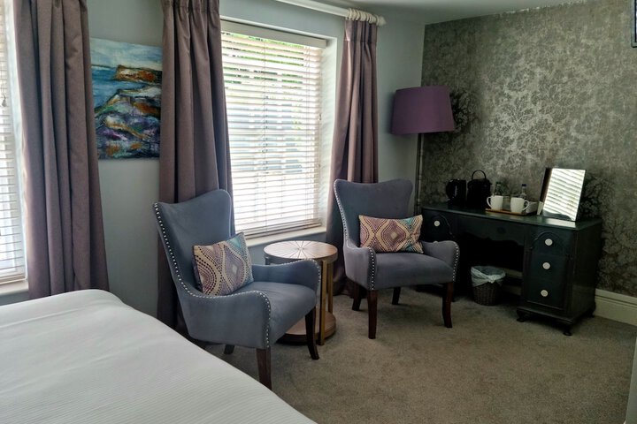 Room 17 of 66