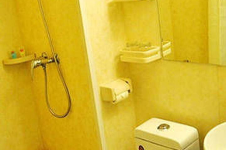 Room 2 of 14