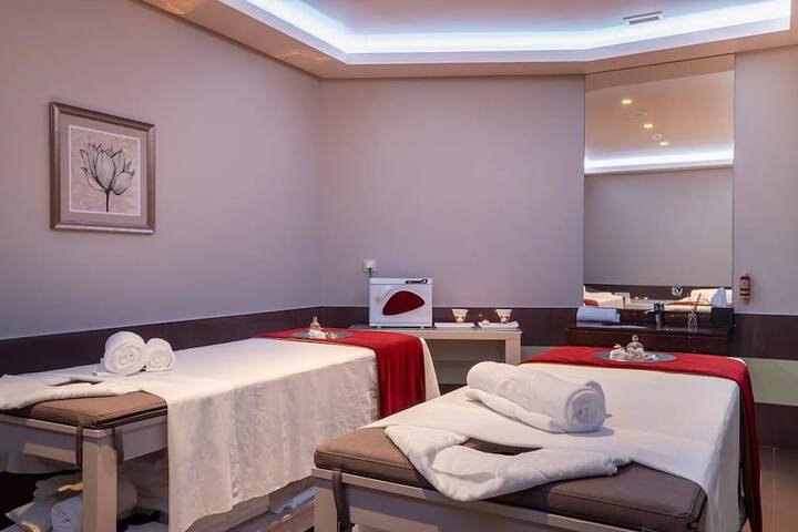 Spa 43 of 77