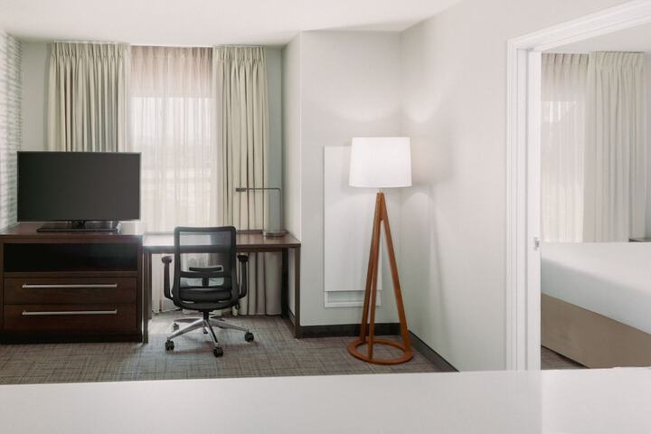 Room 5 of 36