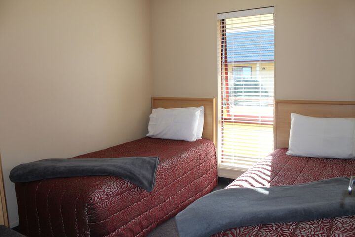 Room 10 of 51