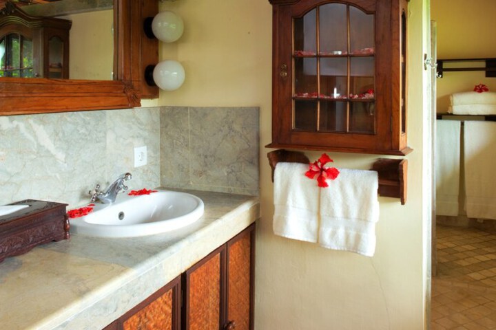 Clean Restrooms