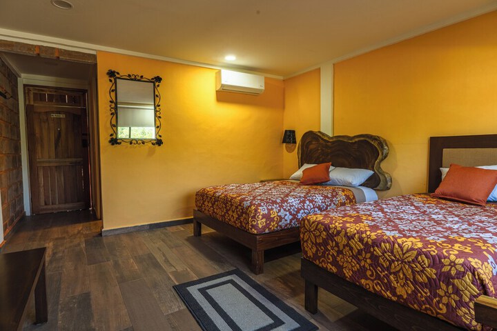 Room 15 of 71