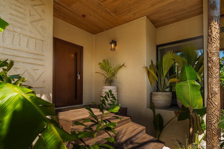 Hotel 75 of 76