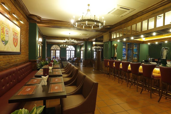Dining 58 of 113