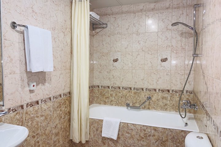 Room 45 of 61