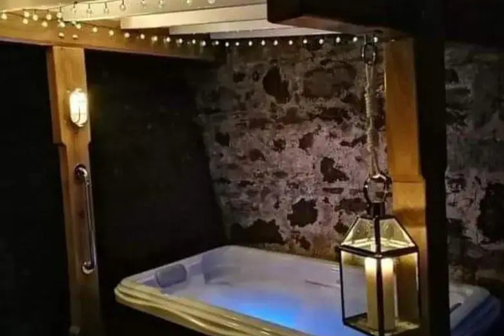 Spa 4 of 5