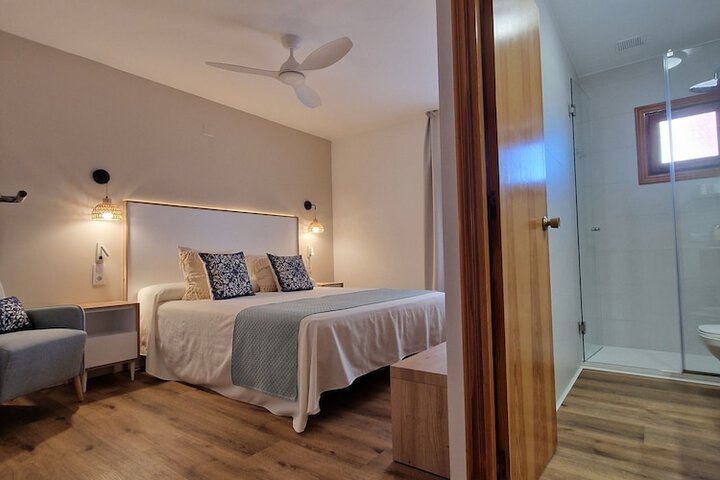 Room 12 of 91