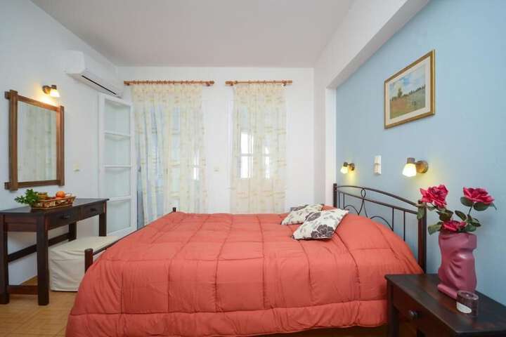 Room 7 of 39