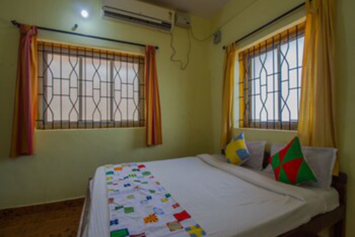 Room 15 of 18